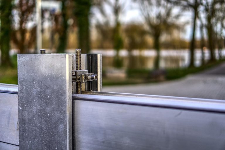 Building Beyond Boundaries: The Art of Retaining Wall Construction